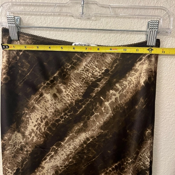 Reformation Layla Silk Skirt | Size 4P | Anaconda - Picture 6 of 8